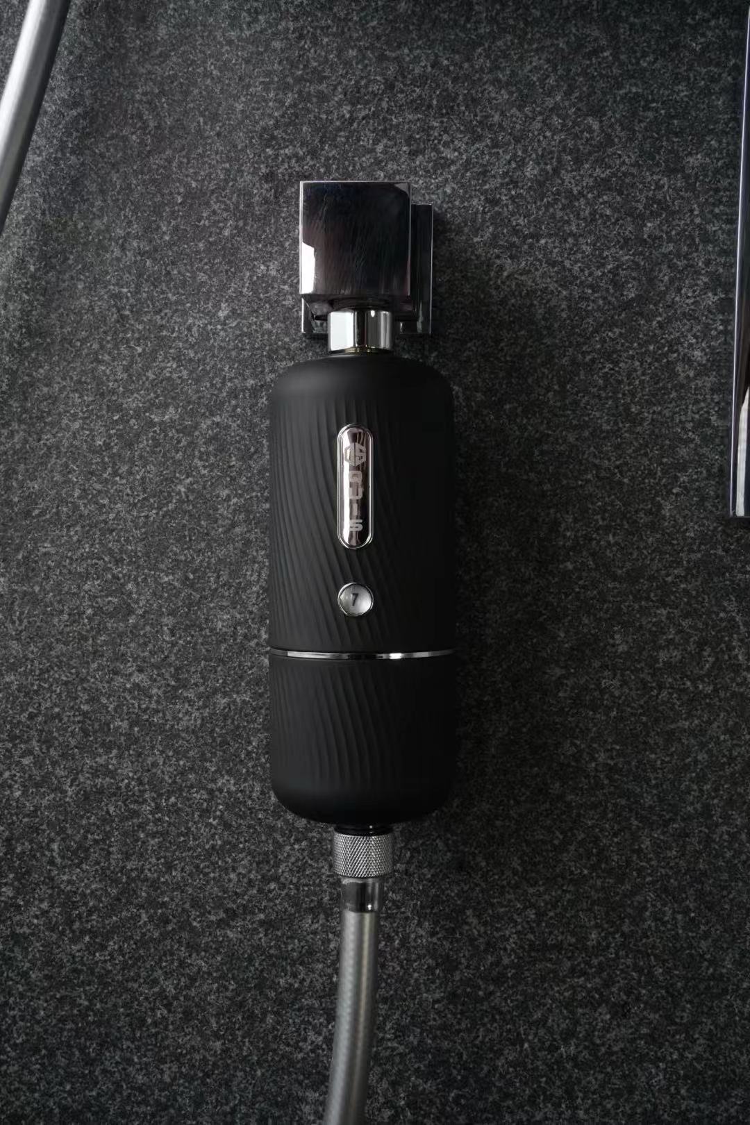 沐浴濾水器